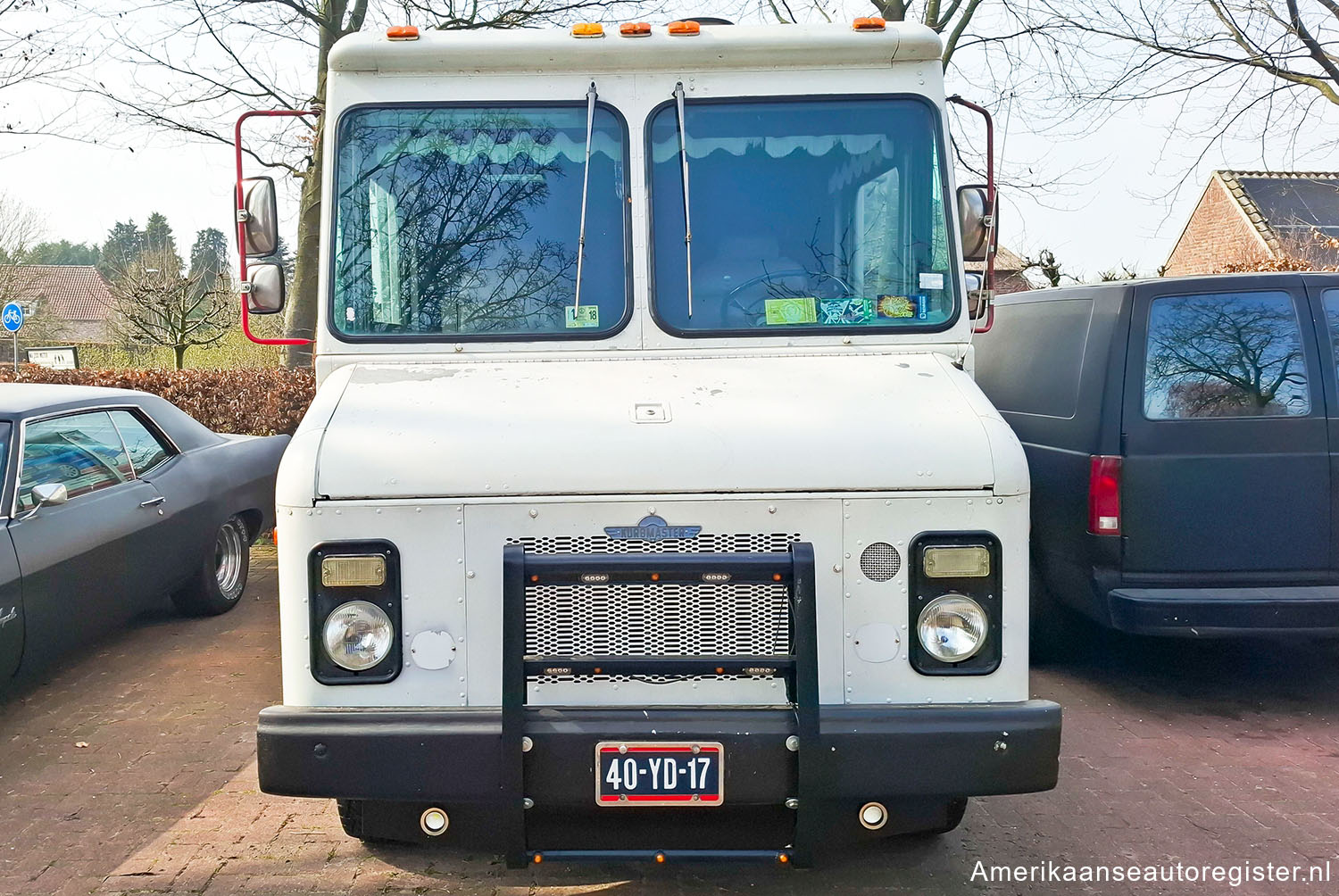 Vrachtwagens Grumman-Olson Kurbmaster uit 1977